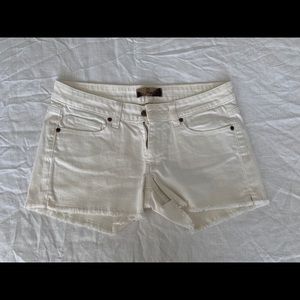 Paige Denim Talla shorts in white